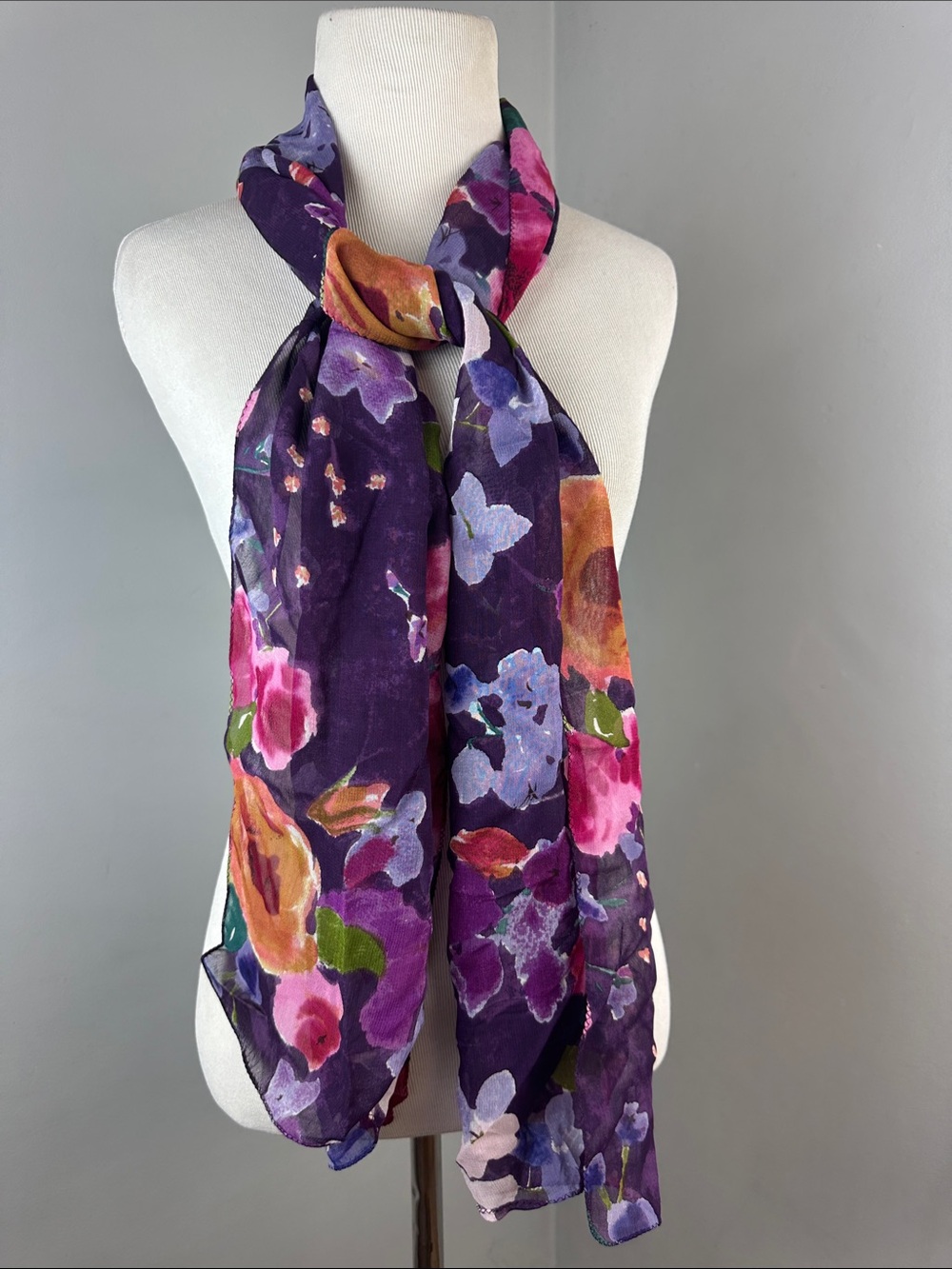 NWT Chicos Vintage Deadstock Sheer Purple Floral Saskian Scarf